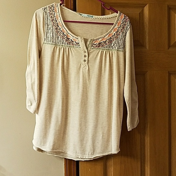 Long sleave top - Picture 1 of 1